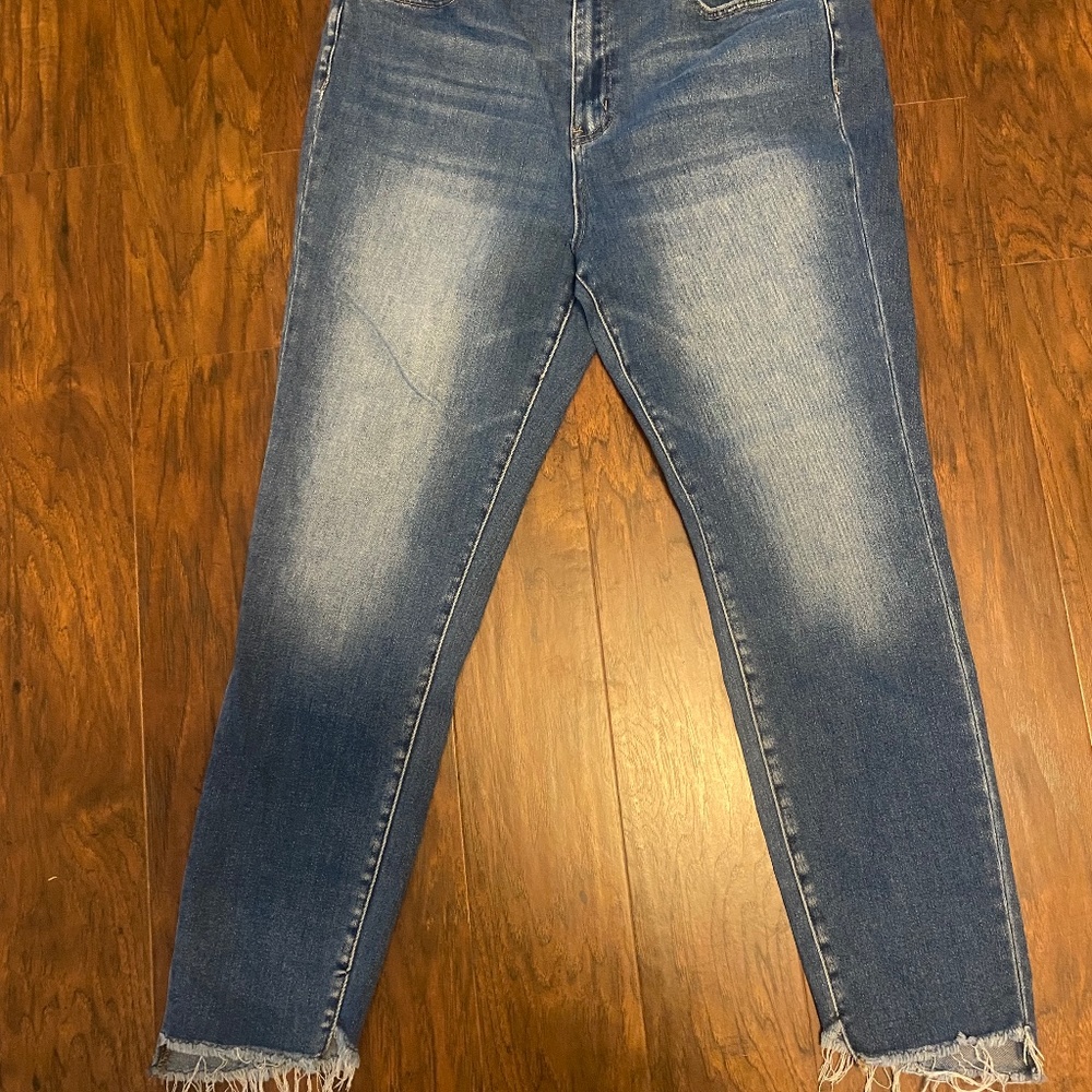 VERVET The Celebrity Haunt High Rise Ankle Skinny